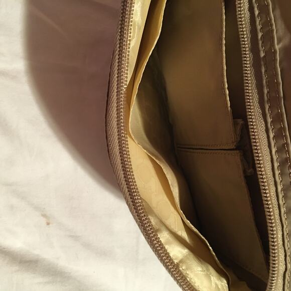 Kenneth Cole Reaction crossbody travel messenger bag adjustable strap Neutral - Picture 11 of 13